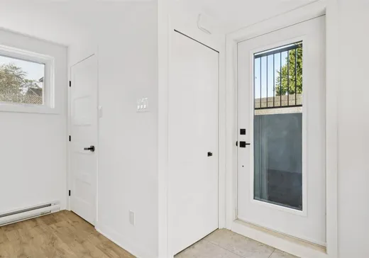 Condo for sale - 208 Rue Académie, App. 2, Salaberry-de-Valleyfield, J6T 4X3