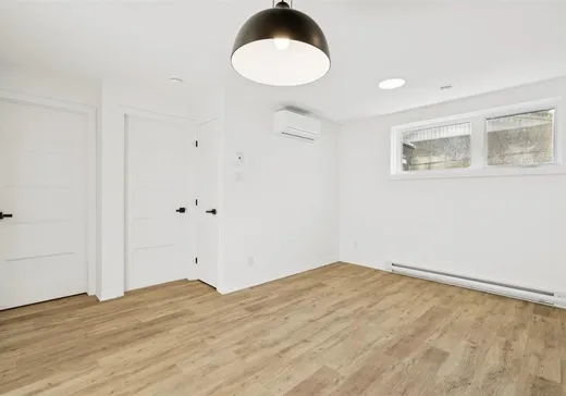 Condo for sale - 208 Rue Académie, App. 2, Salaberry-de-Valleyfield, J6T 4X3