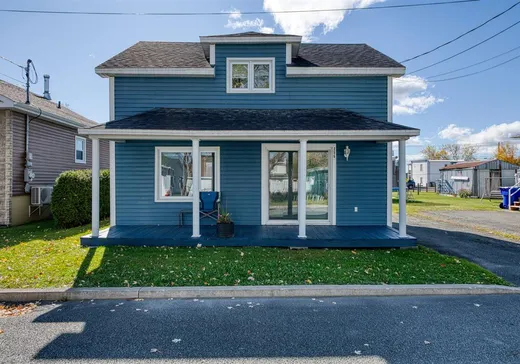 1 1/2 Storey for sale - 256 Rue St-Roch, Thetford-Mines, G0N1E0