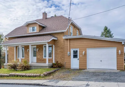 Maison à vendre - 1095 Route 277, Lac-Etchemin, G0R 1S0