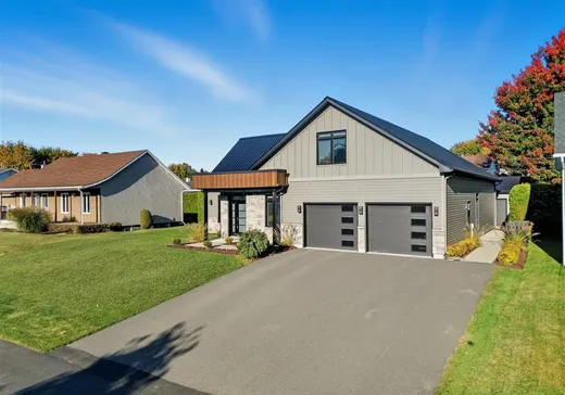 Maison à vendre - 5180 Rue Gaudet, Drummondville, J2E 1L9