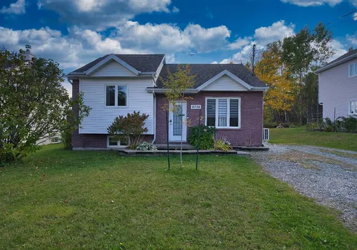 Maison à vendre - 4738-4740 Rue des Voiliers, Sherbrooke, J1N 3G5