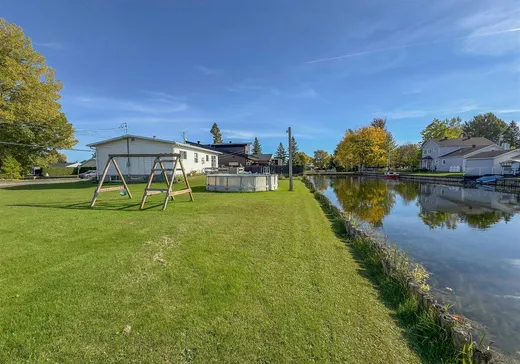 Maison à vendre - 459 72e Avenue, Saint-Zotique, J0P 1Z0