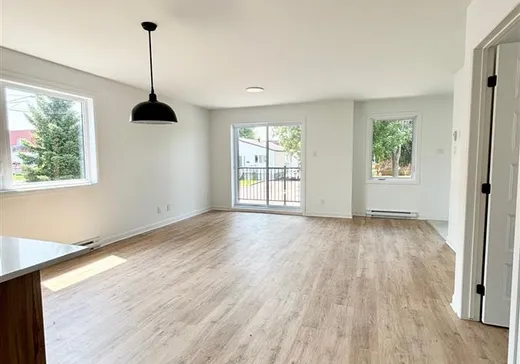 Condo for sale - 15 Rue Joron, App. 4, Salaberry-de-Valleyfield, J6S 3P2