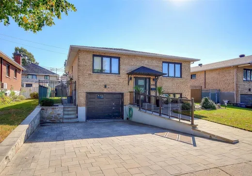 Bungalow for sale - 8500 Rue Rosario-Bayeur, Montreal (Rivière des Prairies), H1E4M5