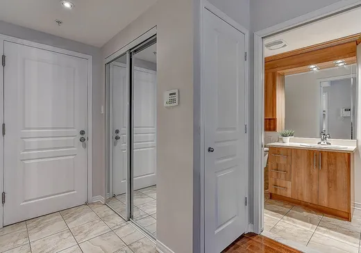 Condo à vendre - 3865 Boul. de Chenonceau 207, Laval (Chomedey), H7T 0E1