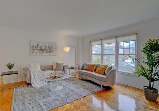 Maison à vendre - 2475 Ch. des Prairies, Brossard, J4Y 2X2