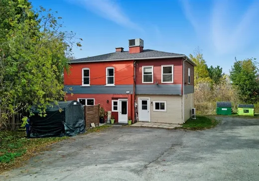 Maison à étages à vendre - 45 Rue Angus N., East Angus, J0B1R0