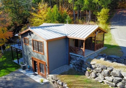 Maison à étages à vendre - 89 Ch. de la Rive, Orford, J1X6T5