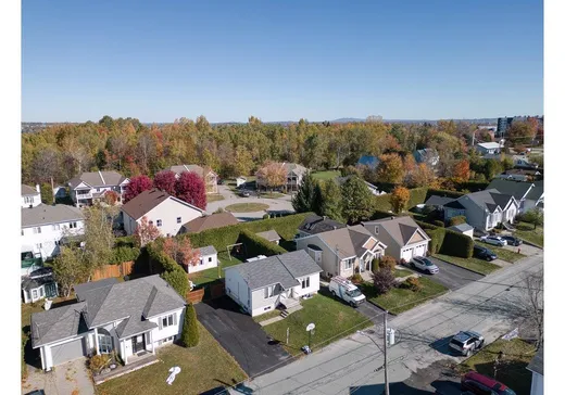 Maison à vendre - 1639 Rue Julien, Sherbrooke, J1N 3V1