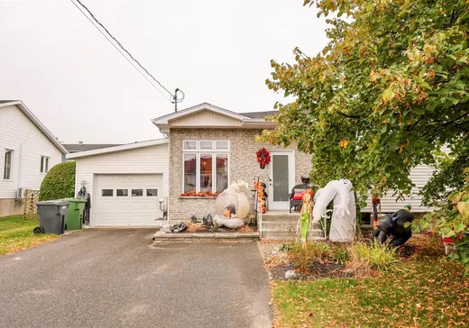 Split-level for sale - 9 Rue Buisson, Victoriaville, G6P9P4