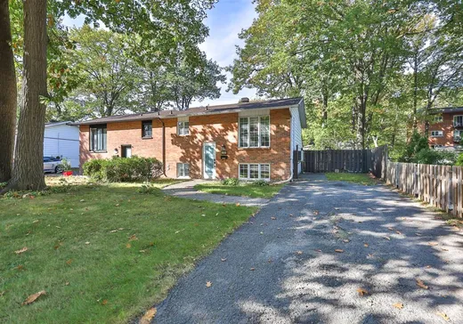 Bungalow à vendre - 13 Rue du Bocage, Massueville, J3R4J1