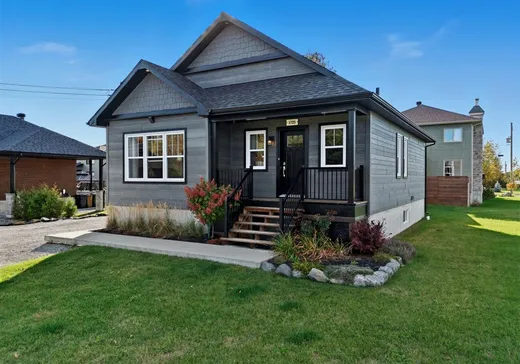 Maison à vendre - 1725 Rue Houle, Acton Vale, J0H 1A0