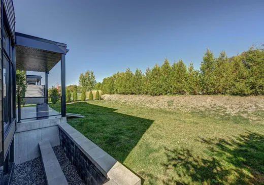 House for sale - 110 Rue Bénard, Sainte-Julie, J3E 0C6