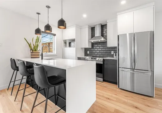 Maison à vendre - 3640 Rue d'Awasis, Saint-Emile, G3E 0K5