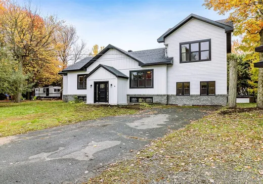 Maison à vendre - 36 Rue du Jardin Artcad, Granby, J2J 0R5