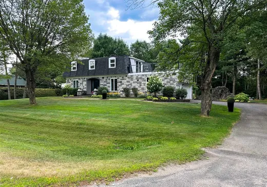 Two or more stories for sale - 30 Rue Louise, Victoriaville, G6T1M3