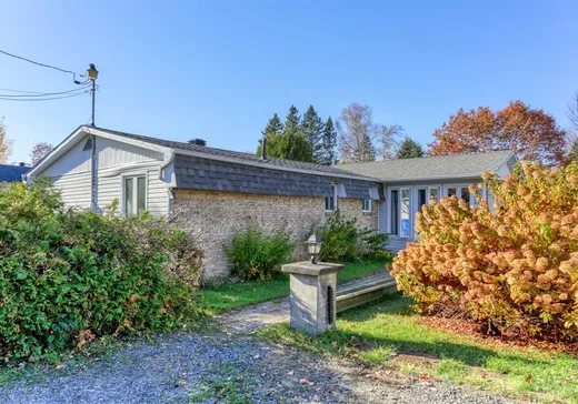 Bungalow for sale - 320 Rue du Lac-Marchand, Shawinigan, G9R1V3