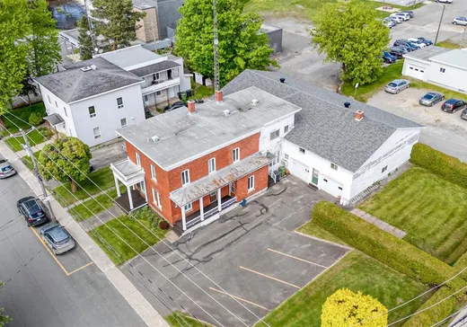 Maison à vendre - 1140 Rue St-André, Acton Vale, J0H 1A0