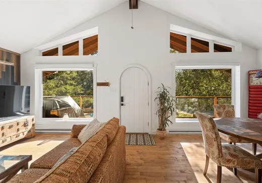 Maison à vendre - 9 Rue Sabbagh, Morin-Heights, J0R 1H0