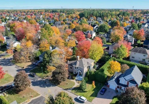 Maison à vendre - 27 Rue des Souverains, Blainville, J7C 5A9