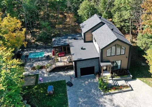 Maison à étages à vendre - 116 Rue Kavanagh, Saint-Colomban, J5K2P4
