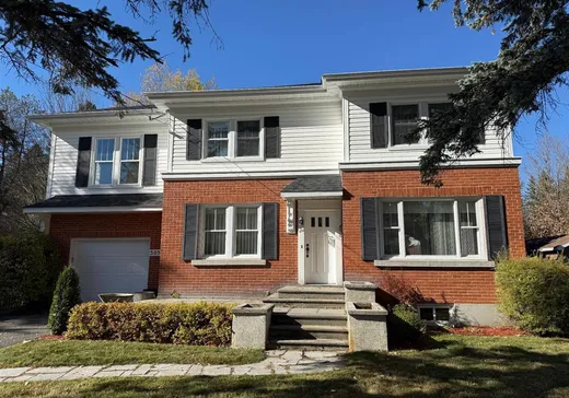 Split-level for sale - 595 Rue O'Meara, Thetford-Mines, G6G3B2