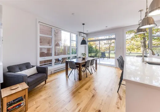 Maison à vendre - 2046 Rue Bourbonnière, Ste-Foy, G1T 1B1