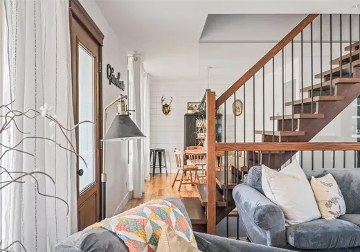 Maison à vendre - 13 Rue St-Bernard, Sainte-Anne-de-Beaupré, G0A 3C0
