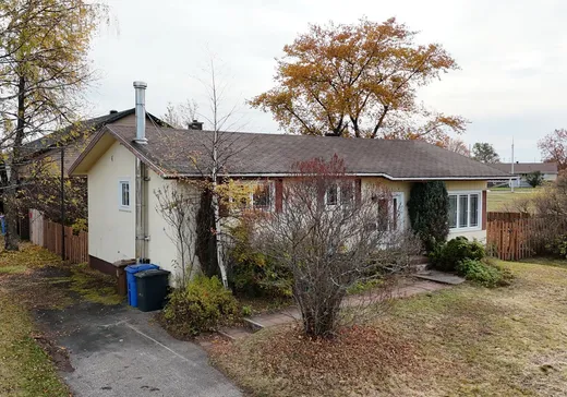 Maison à vendre - 3 Rue Deraps, Sept-Îles, G4R 1G4