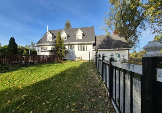 Fermette à vendre - 187-189 Rue Hervé S., Saint-Amable, J0L 1N0