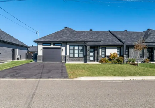 Maison à vendre - 5170 Rue Rainville, St-Felix-De-Valois, J0K 2M0