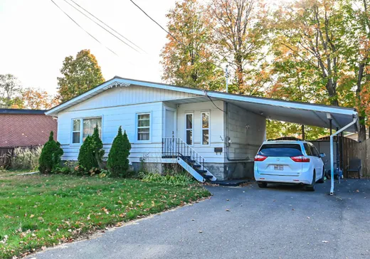 Maison à étages à vendre - 320 Rue du Régent, Deux-Montagnes, J7R3V5