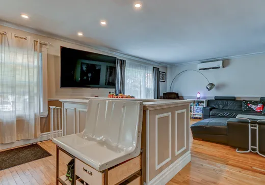 Maison à vendre - 320 Rue du Régent, Deux-Montagnes, J7R 3V5