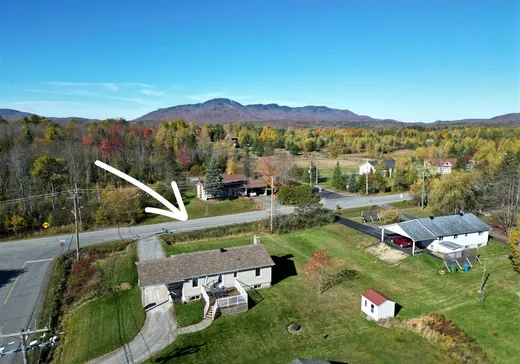 Maison à vendre - 1500 Rue des Pins, Magog, J1X 6B8
