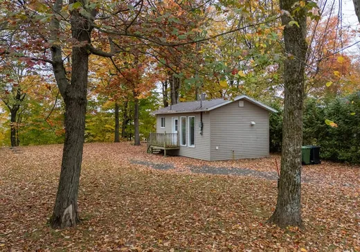Maison à vendre - 202 Rue des Pins, Lefebvre, J0H 2C0