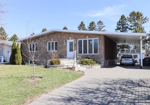Bungalow à vendre - 2670 Crois. Allen, Brossard, J4Z3C2