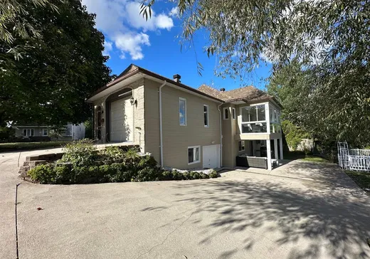 Maison à vendre - 5385 Rue Frontenac, Saint-Hyacinthe, J2S 2E3