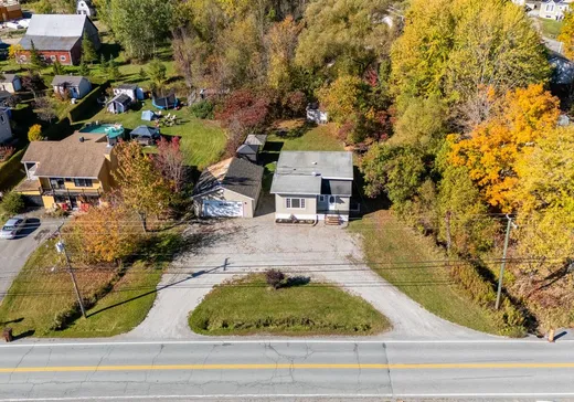 House for sale - 8240 Ch. de Venise, Sherbrooke, J1N 3H3