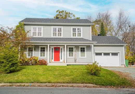 Two or more stories for sale - 203 Rue Manning, Pointe-Claire (Montreal Island), J0B2H0