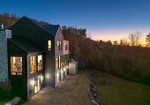 Maison à vendre - 12 Ch. des Montagnards, Mansonville, J0E 1X0