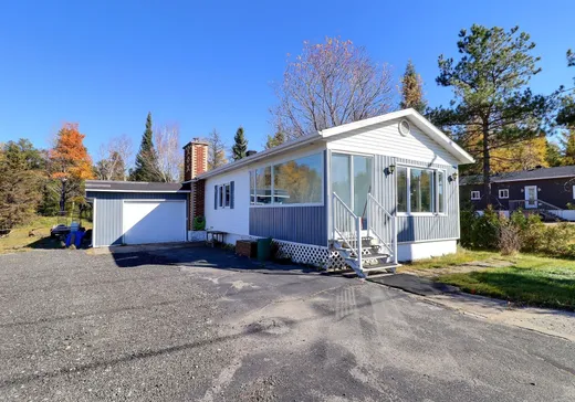 Two or more stories for sale - 1472 Route 111 O., Amos, J9T3A3