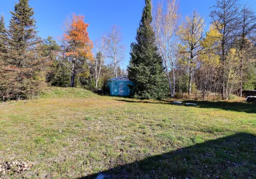 House for sale - 1472 Route 111 O., Amos, J9T 3A3