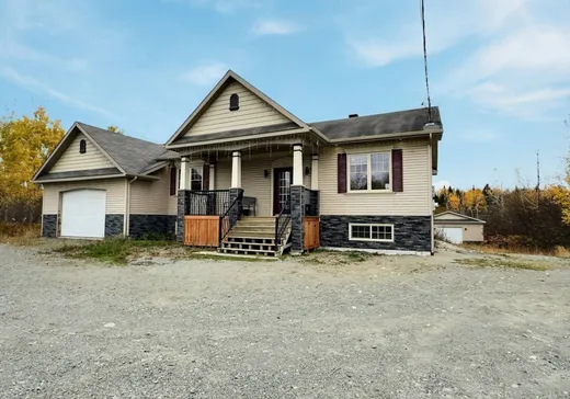 Two or more stories for sale - 2221 Route de St-Philippe, Val-d'Or, J9P4N7