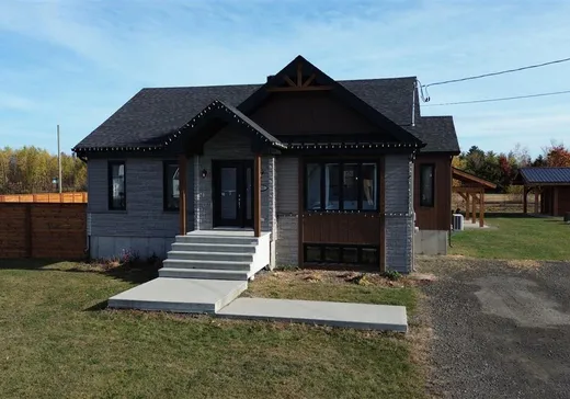 Bungalow for sale - 2385 Rue Huard, Lyster, G0S1V0