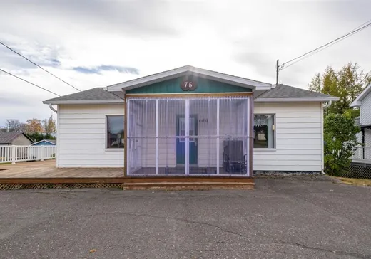 Bungalow for sale - 640 Rue des Pionniers, Auclair, G0L1A0
