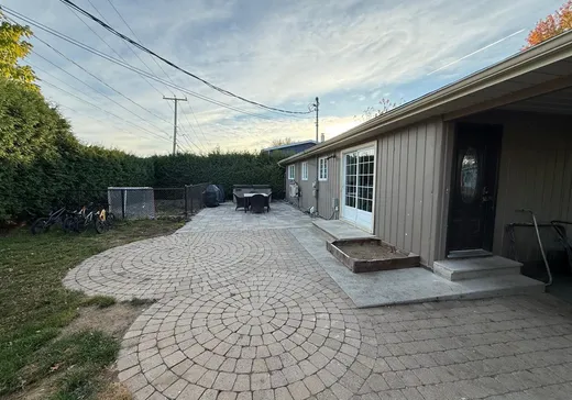 Maison à vendre - 700 137e Rue, Saint-Georges, G5Y 2N4
