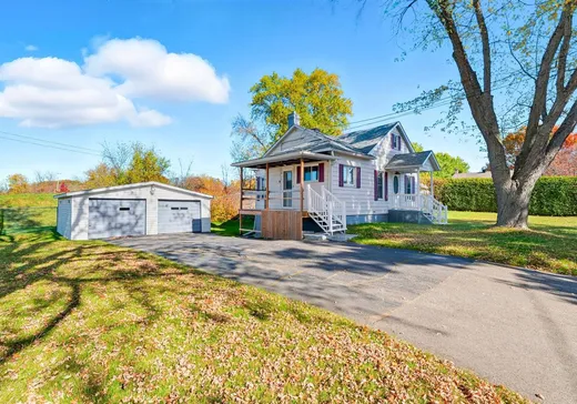 1 1/2 Storey for sale - 109 Rue Notre-Dame, Sherbrooke, J1C0S1