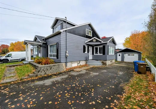 Maison à vendre - 119 Rue du Pont, Bedford, J0J 1A0