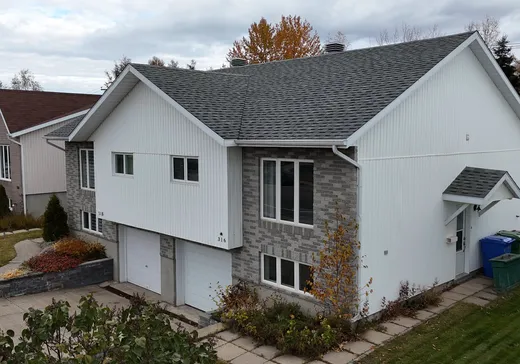 Maison à vendre - 316 Rue Comeau, Sept-Îles, G4R 5H5